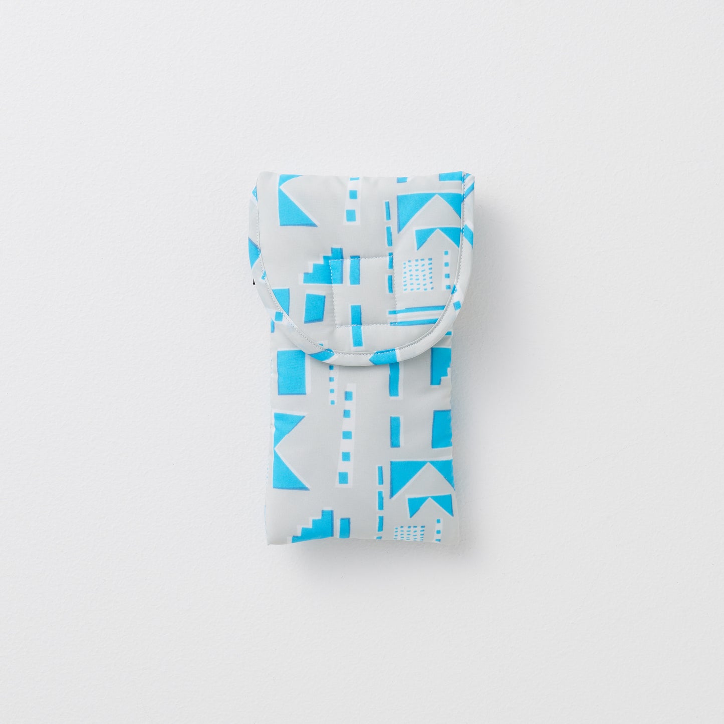 eyeglasses case "feeling" blue