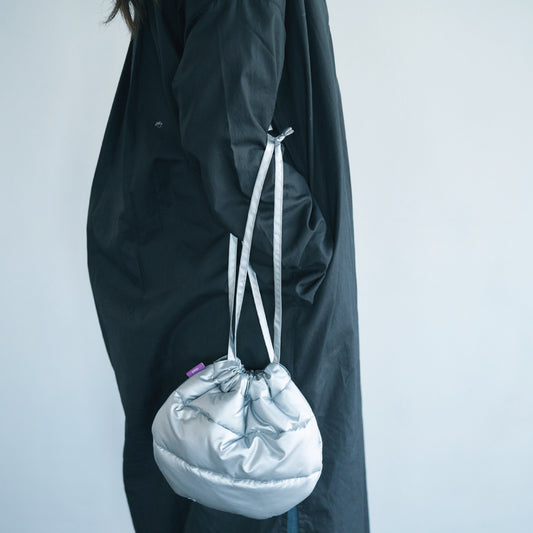 kinchaku bag / silver