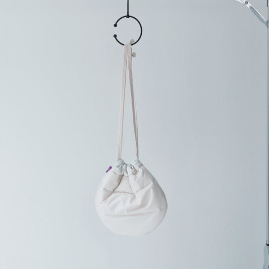 kinchaku bag / white