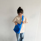 square bag / blue