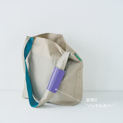 square bag / beige