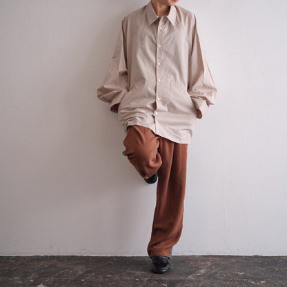 track pants / brown