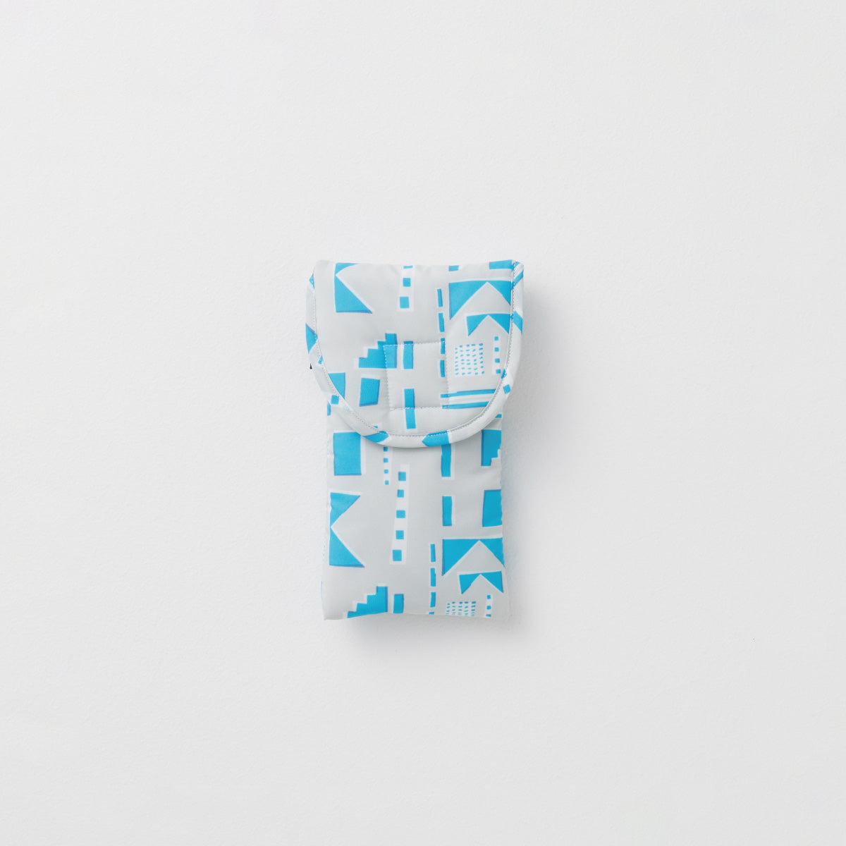 eyeglasses case "archive"