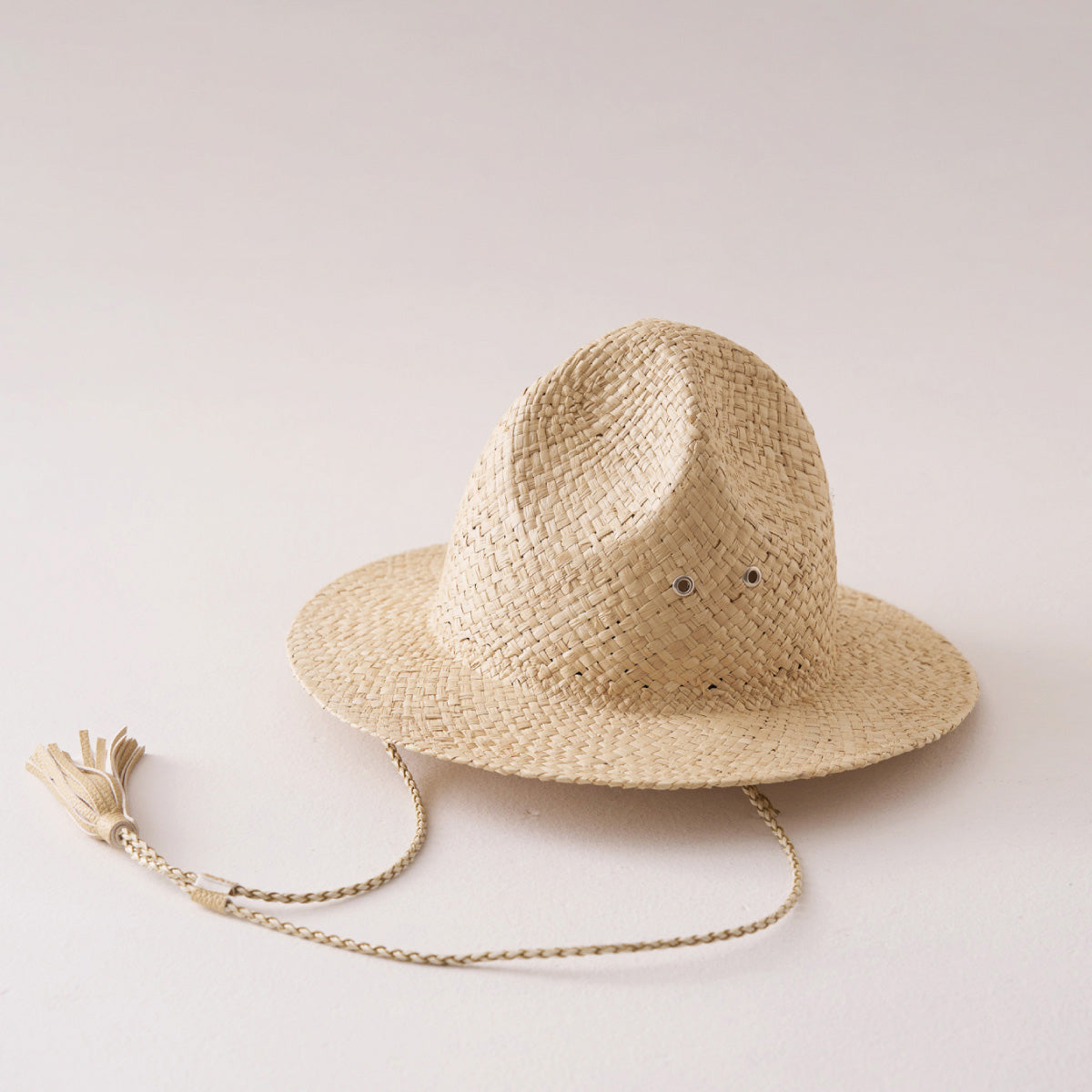 hat / タッセル オフホワイト