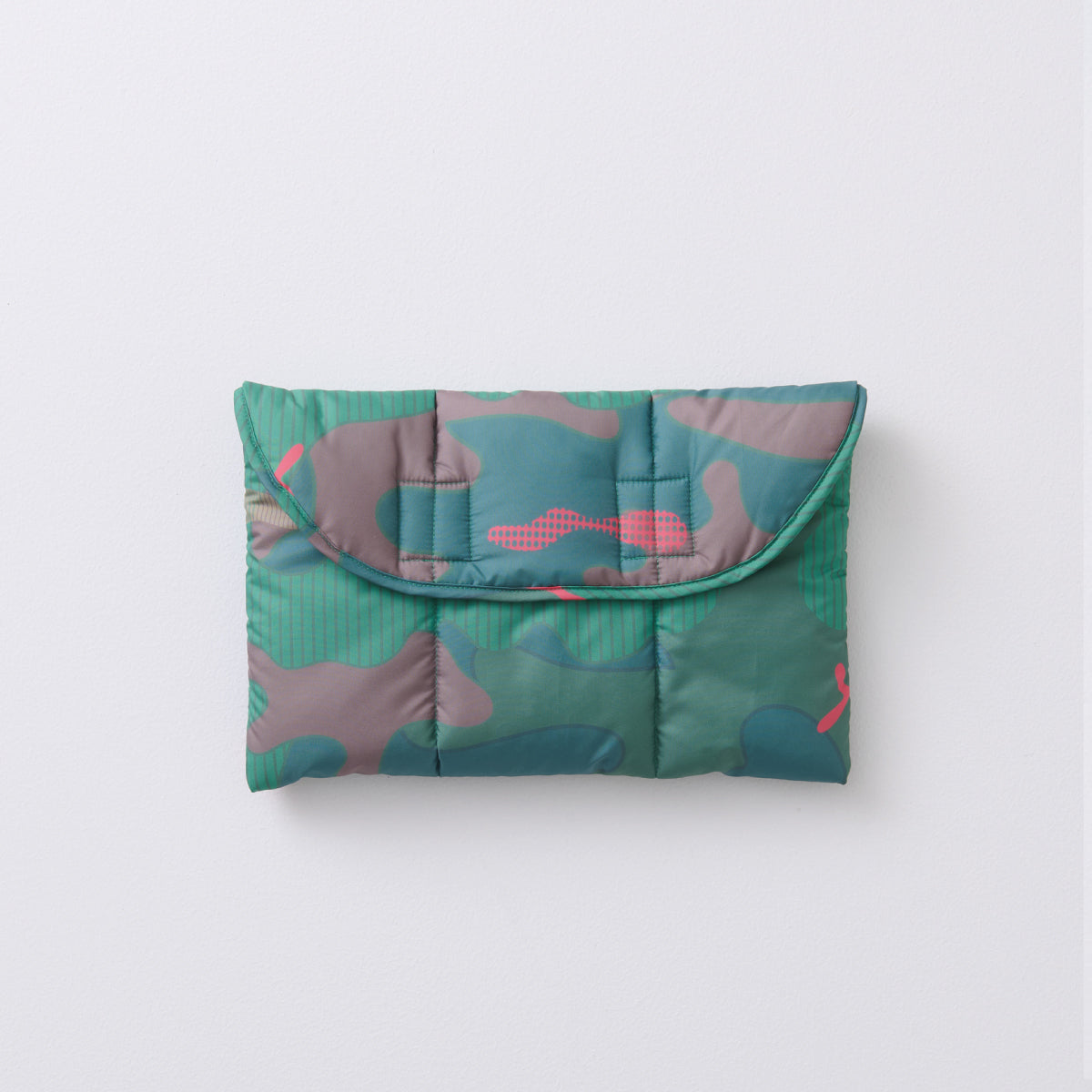 tablet case "peaceflage"