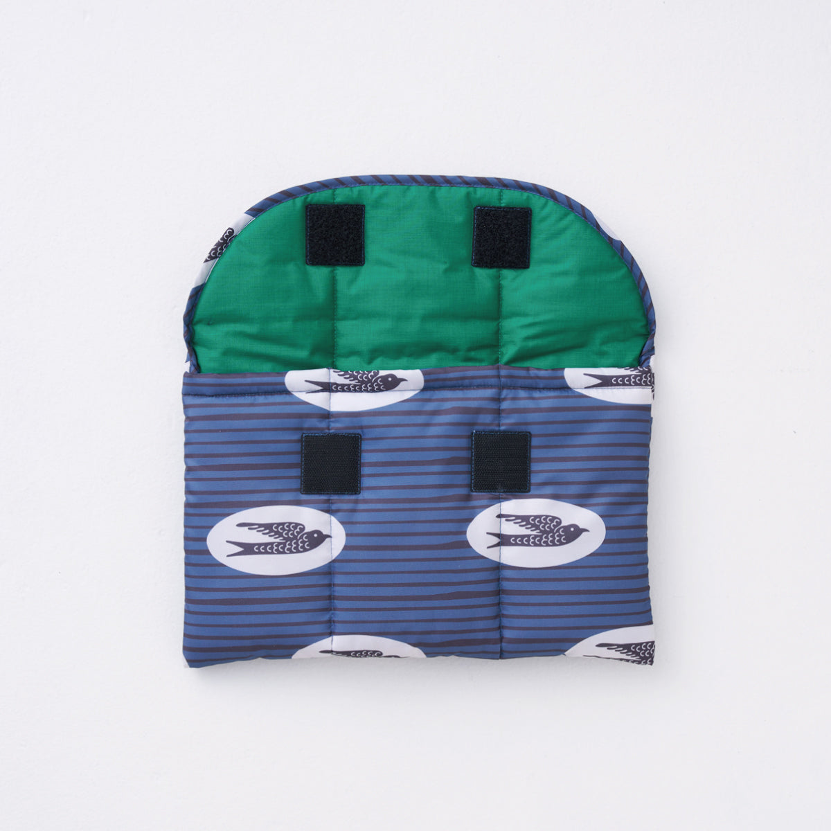 tablet case "swallow"
