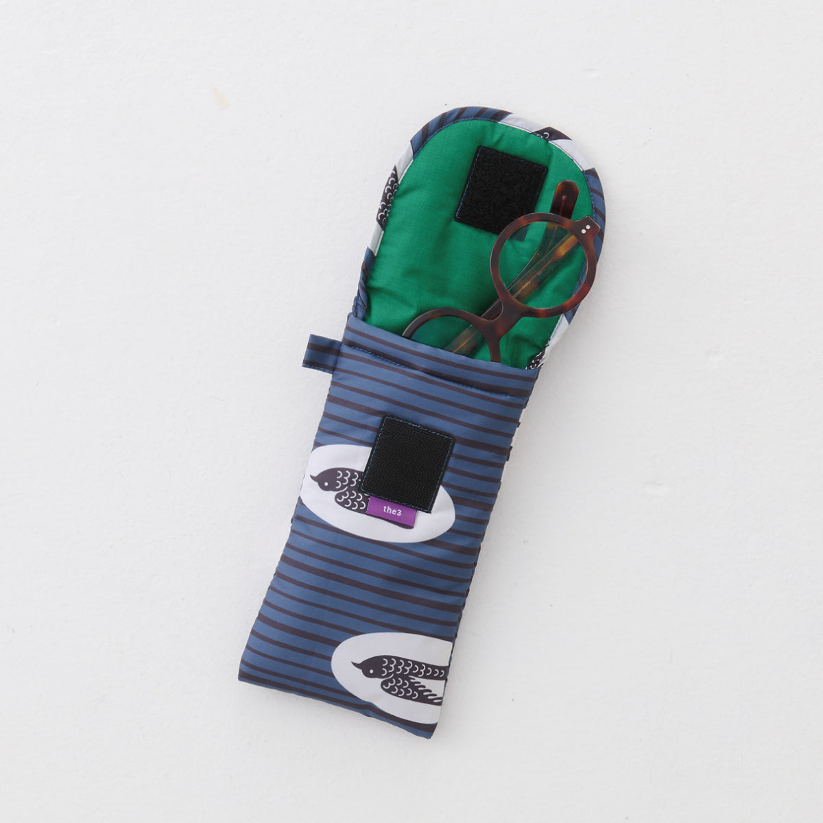 eyeglasses case "swallow"