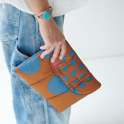 tablet case "maru" brown