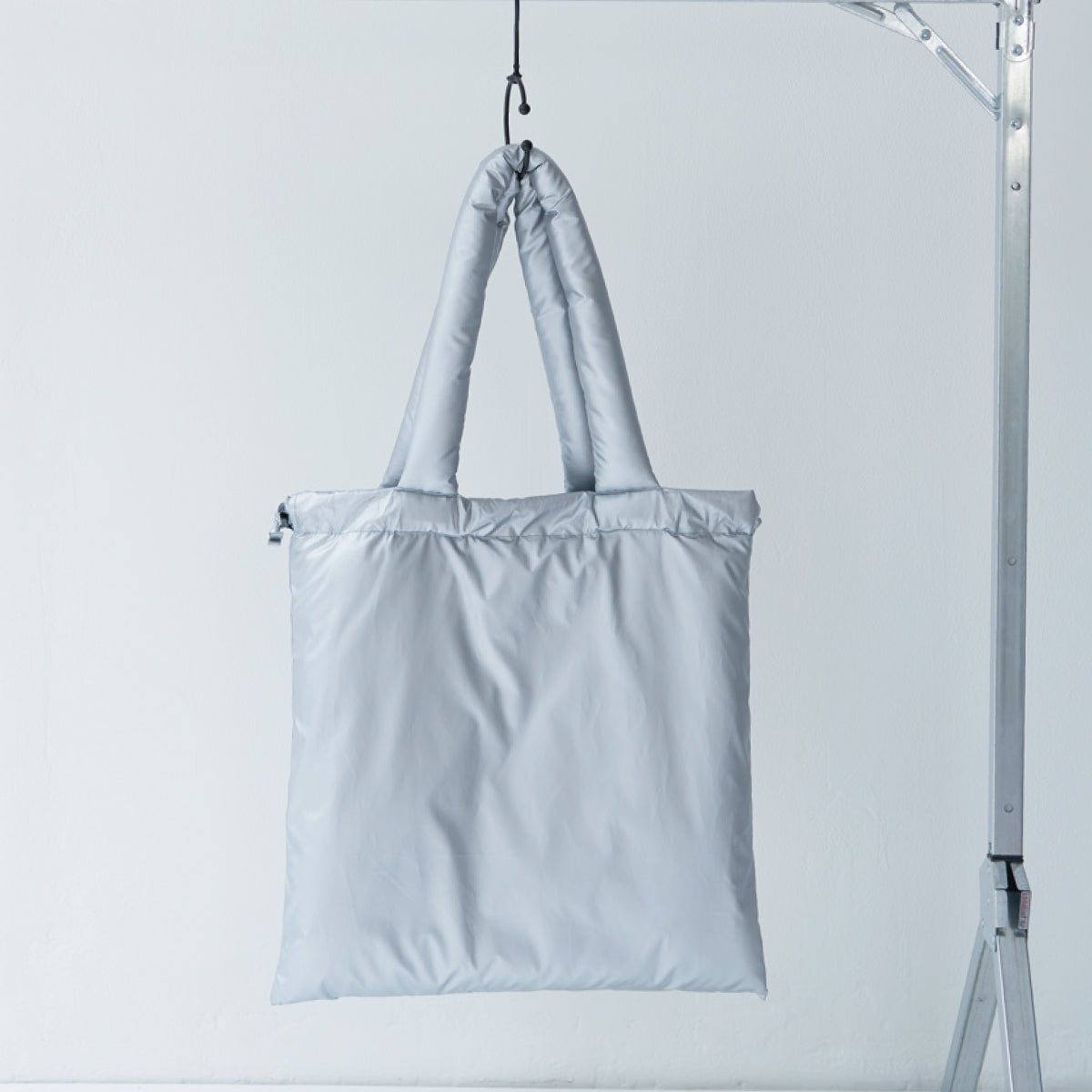 tote bag / silver