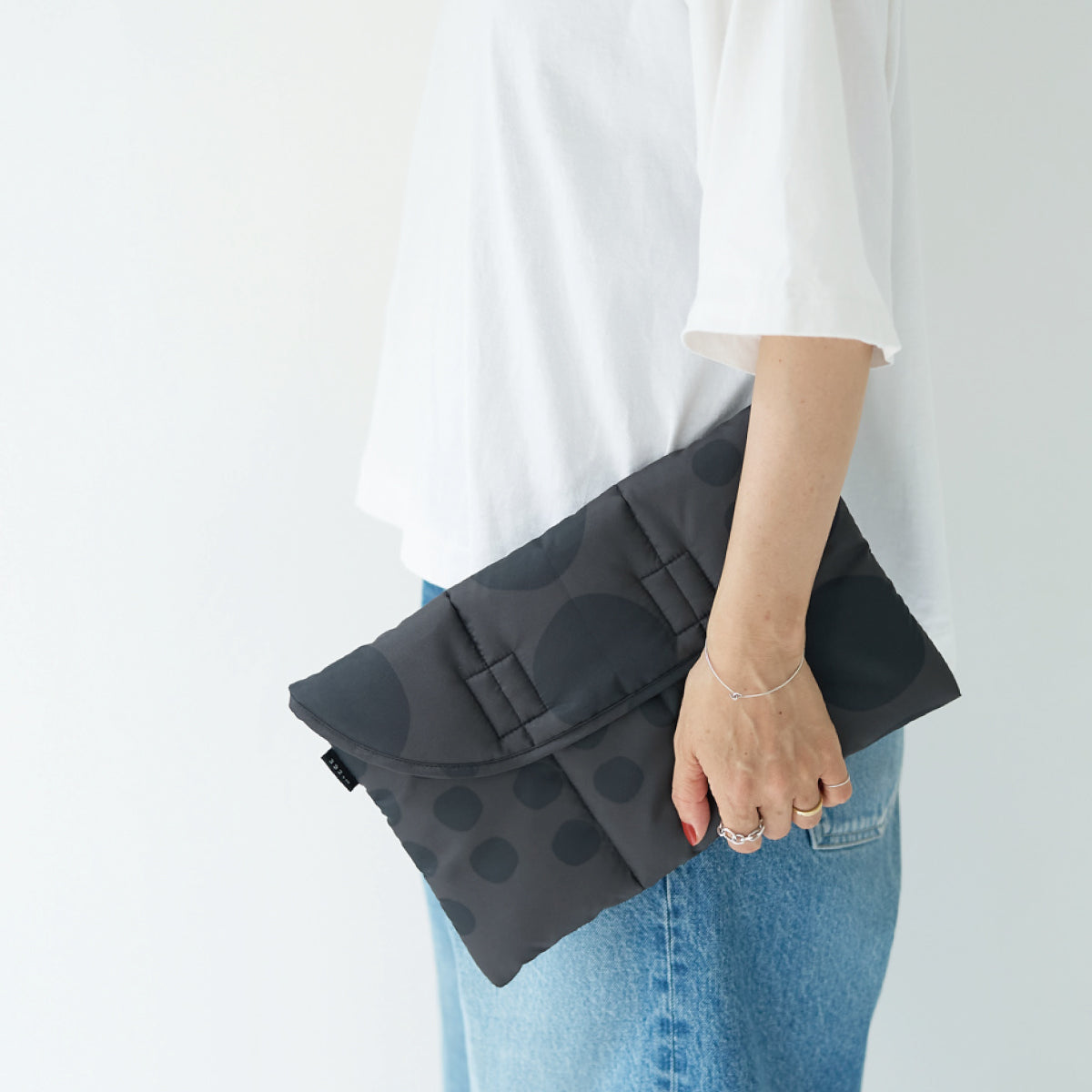 タブレットケース "maru" black