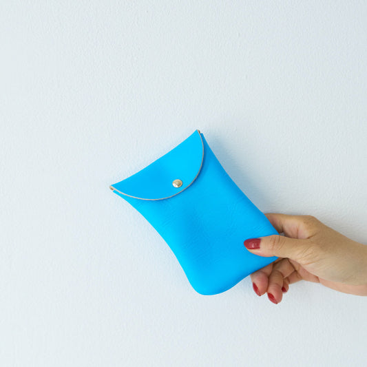 long pouch / light blue