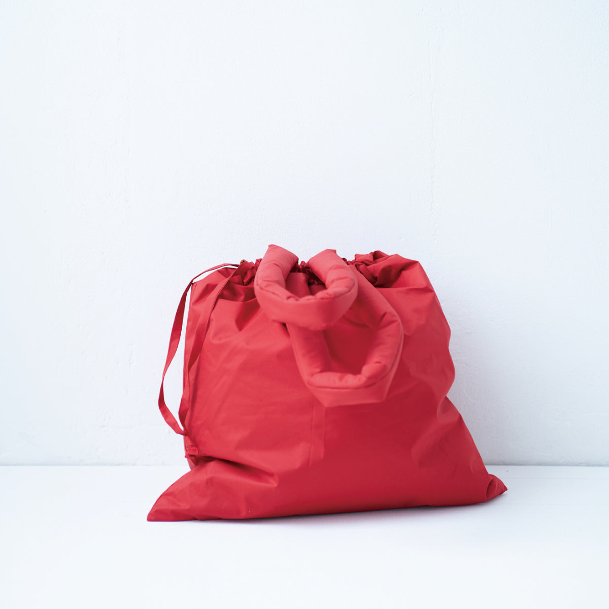 tote bag / red