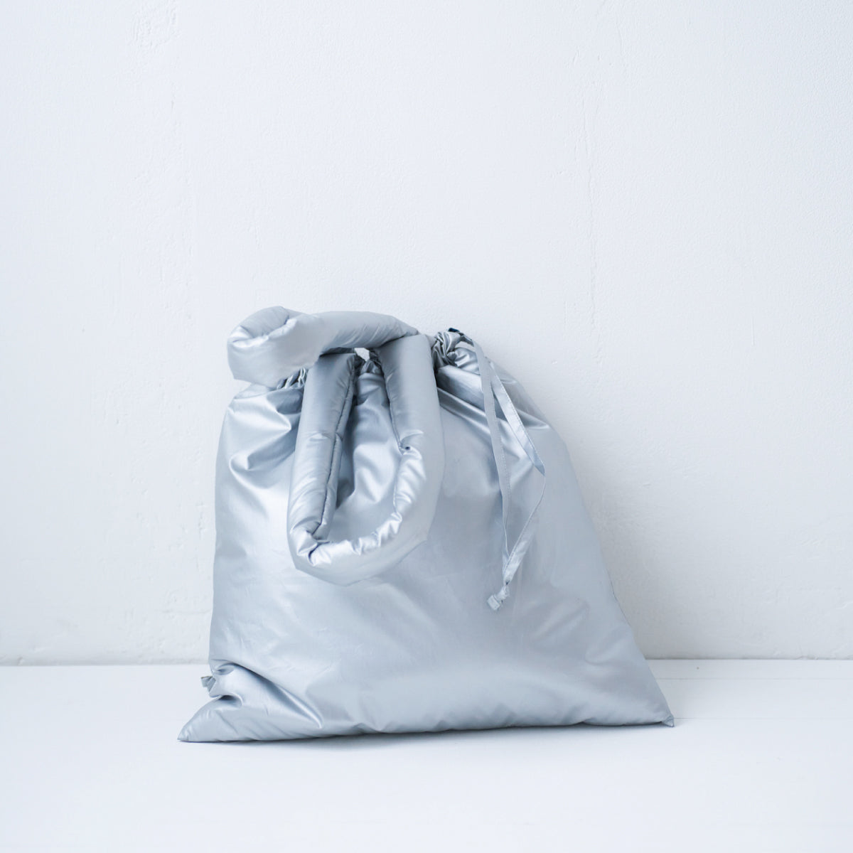 tote bag / silver
